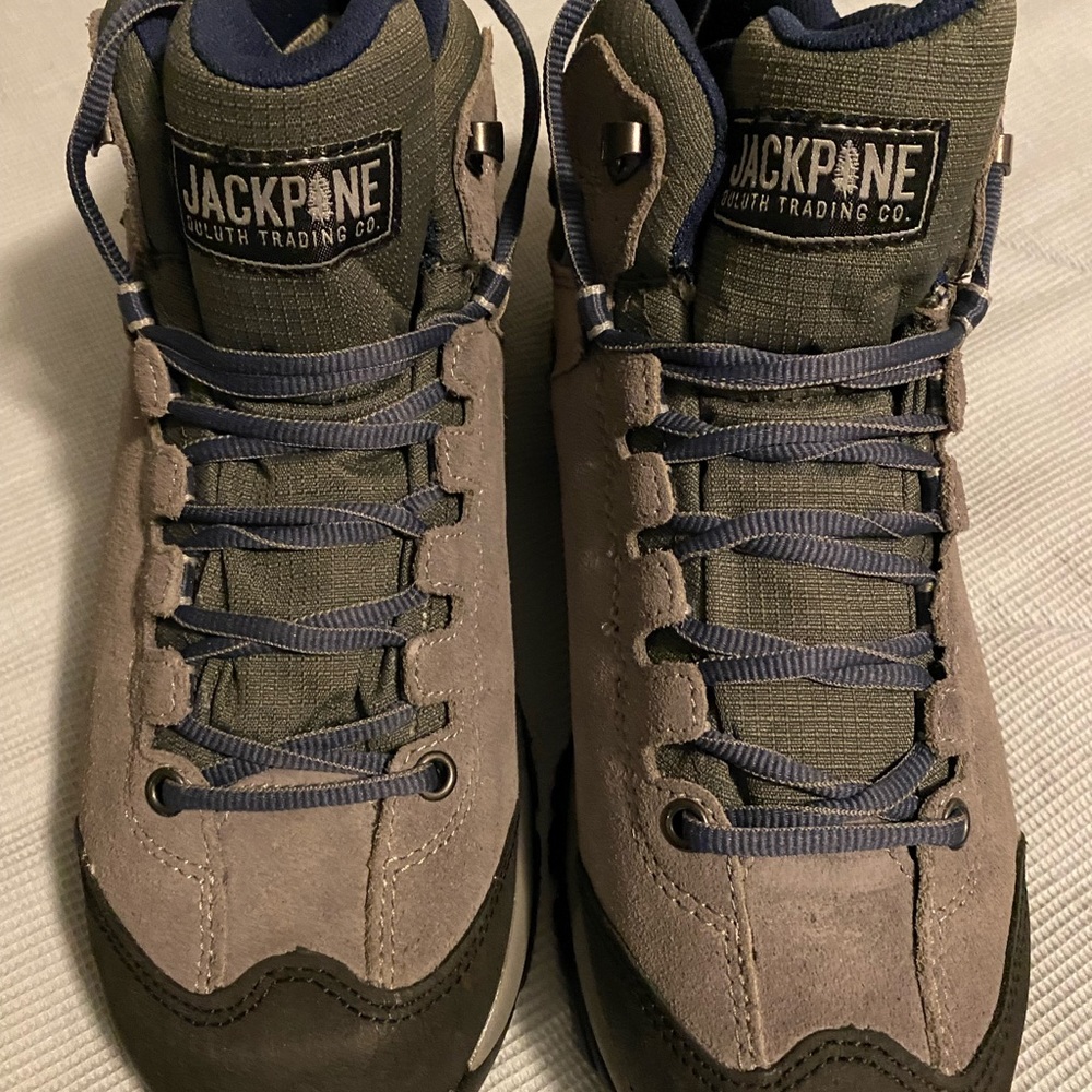 Jack Pine Construction boots BRAND NEW With Box. M 9.5 D width